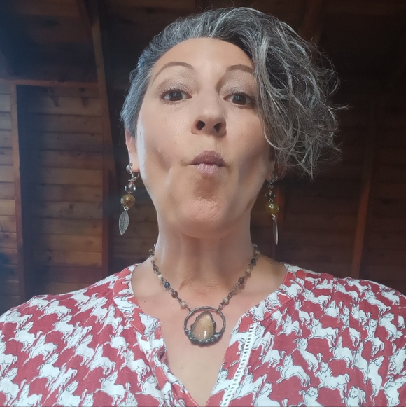 Meet your Posher, Tascha - Picture 10 of 17